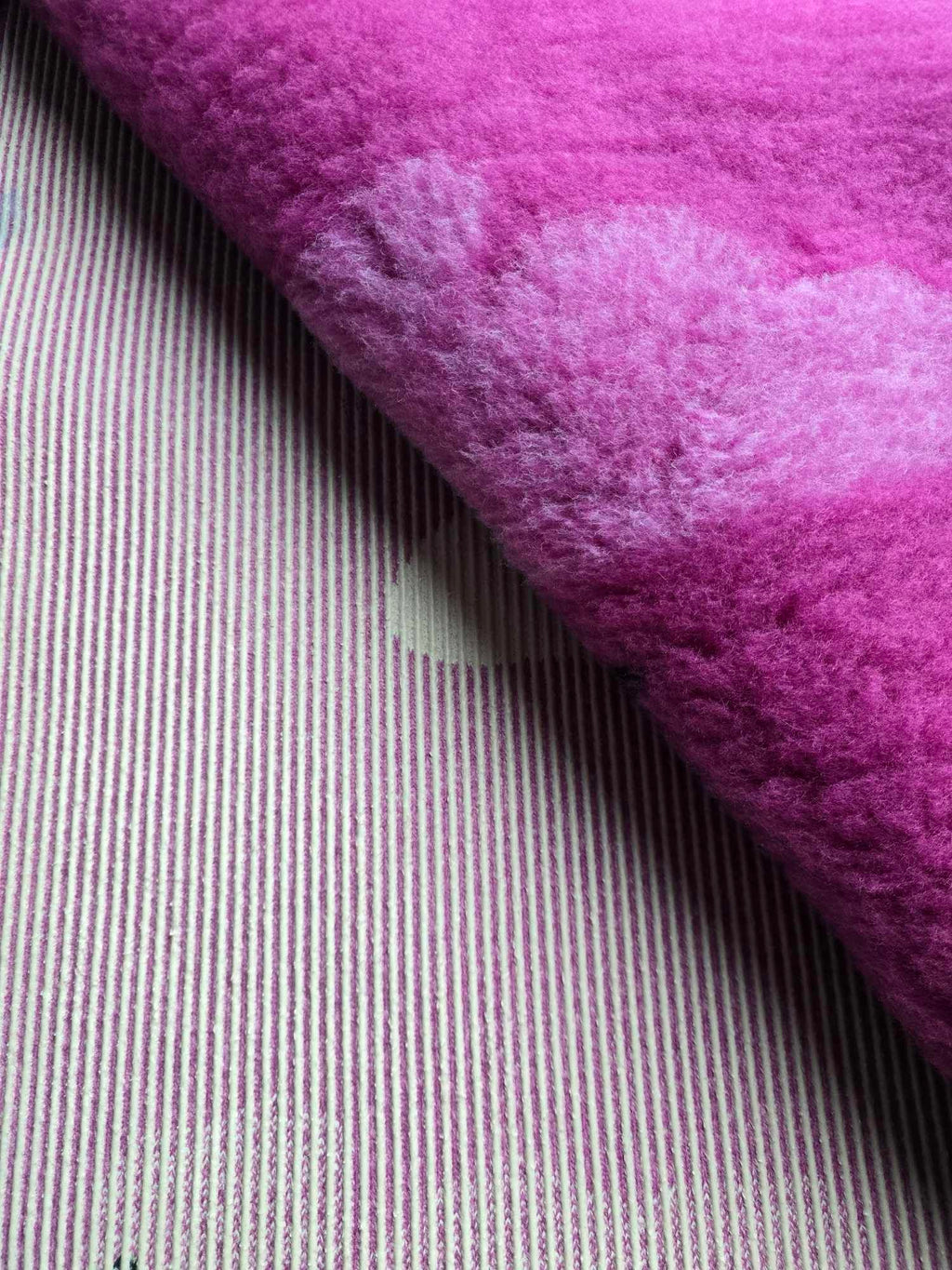 Vetbed 80x100cm - Pink m. Sommerfugl